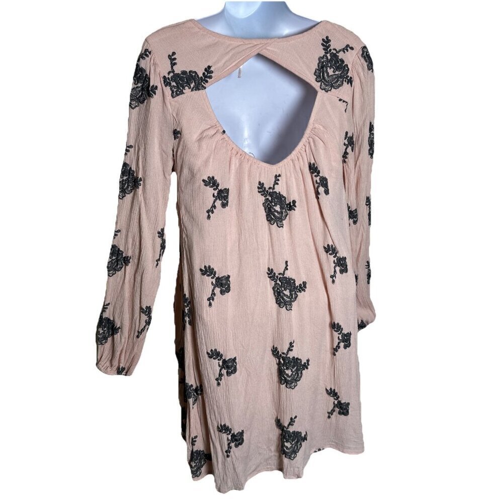 Free People Small Pink Grey Floral Embroidered Boho Austin Swing Mini Dress Boho - Picture 7 of 9